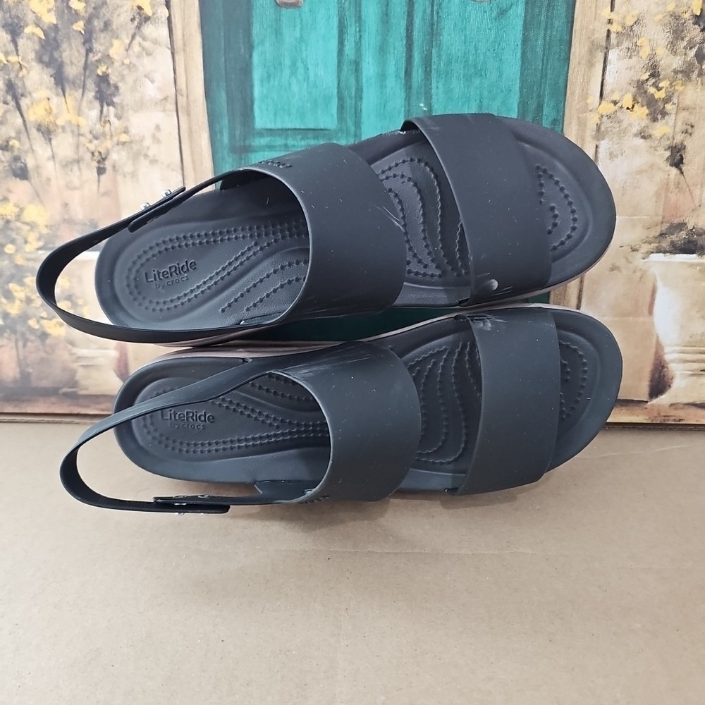 Crocs Brooklyn Low Wedge Sandal Size 9 Black / Mushroom Tan Platform - Picture 6 of 8